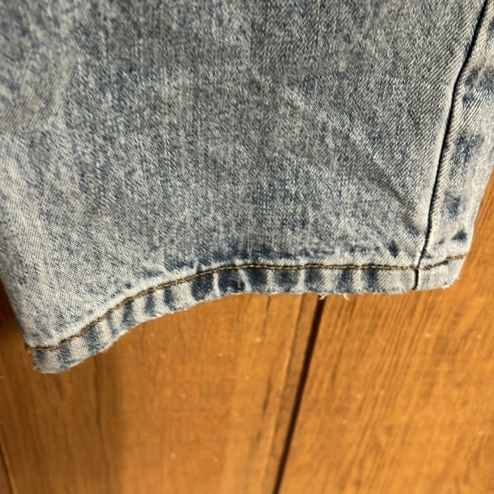 Princess Polly light wash straight leg cross button fly jeans US Women’s size 4 - Picture 6 of 14